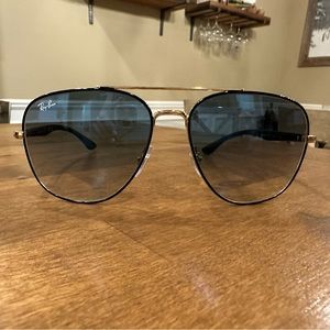 RayBan aviator sunglasses